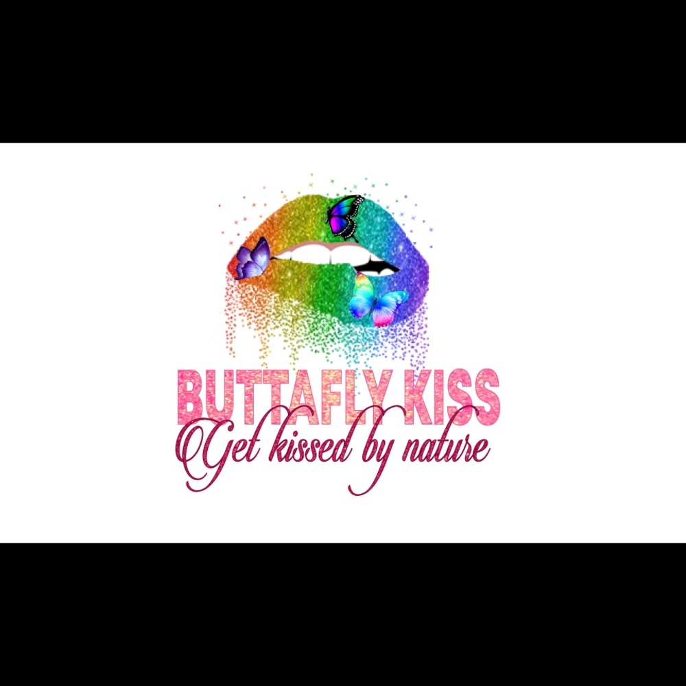 I sell lipgloss and beauty products